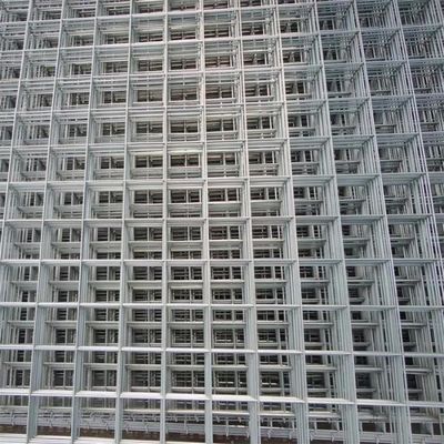 Paslanmaz Galvanize Saldırılmış Tel Ağ Panelleri Saldırılmış Tel Çiftlik Ağı Ev Çit Panelleri
