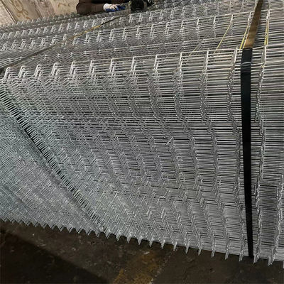 Galvanizli Çelik Metal PVC Kaplı 3D Eğri Çit V Eğlenme Bahçe Çiftliği Panel Çit