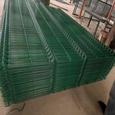 Ekolojik Arkadaşça 3d Eğri Çit Soldurulmuş Tel Ağı Paneli Çiftlik / Otoyol / Spor İçin