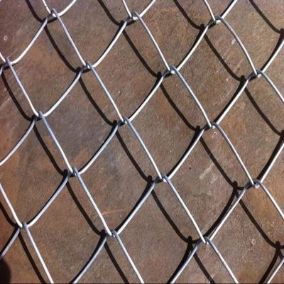 Galvanizli PVC Kaplı Elmas Tel Örgü 6ft 8ft Kolayca Montajlı Zincir Bağlantı Çit Rulosu